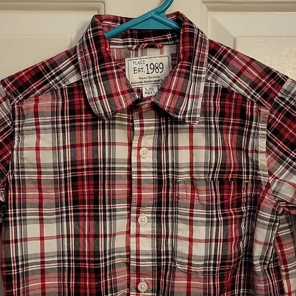 Childrens Place long sleeved, red plaid, buttondown shirt. LG(10-12) - Picture 5 of 6